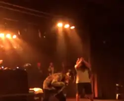 Aristos Petrou a Scott Arceneaux Jr.