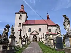 Úbislavice - kostel Narození Panny Marie (1).jpg