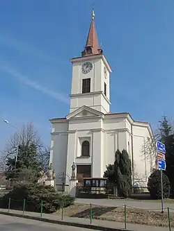 Kostel svatého Petra a Pavla v Újezdě u Brna