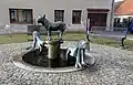 bronzová kašna v Úsilné