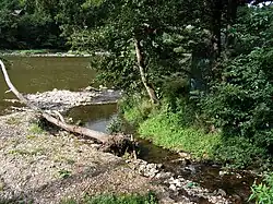 Ústí Chotouňského potoka do Sázavy