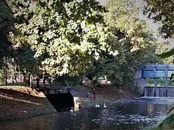 Ústí zaklenuté Radechovky do Metuje