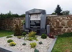 Hrob rodiny Kudlichovy