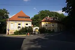 Čejetičky - zámek Neuberk (1).jpg