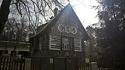 Černošice - myslivna Na Stráži čp. 351 (3).jpg