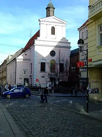 bývalý kostel na severní straně náměstí