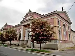 Český Brod, sokolovna.jpg