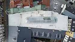 Střecha nové budovy Českého rozhlasu Olomouc z ptačího pohledu