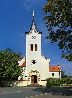 pohled na průčelí