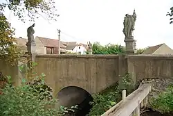 Kamenný most v Čimelicích na trase 1215