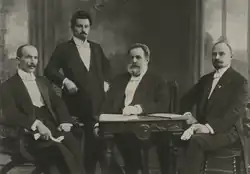 Čs. deputace přijatá carem Mikulášem II. v Carském Selu (1914) Czech deputation which visited tsar Nicolas II in Tsarskoye Selo on 17th September 1914 (left: Jozef Miloslav Országh, Jiří Klecanda, Otakar Červený, S. Koníček