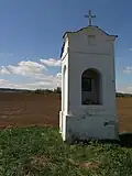Řimice, výklenková kaplička na křižovatce.JPG