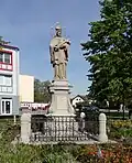 Socha sv. Jana Nepomuckého na náměstí Šimona Lomnického