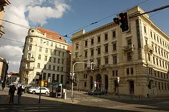 Šilingrovo náměstí s Městským dvorem (2010)