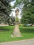 Socha sv. Jana Nepomuckého na návsi