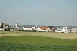 Centrální část obce s kostelem