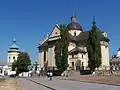 Kostel sv. Vavřince. Nekropole rodu Žulkievských (polsky Żółkiewscy herbu Lubicz) a Sobieských.