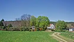 Žebrákov - osada u Vltavy v katastru obce Zduchovice