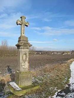 Křížek z roku 1834 při cestě na Koštice