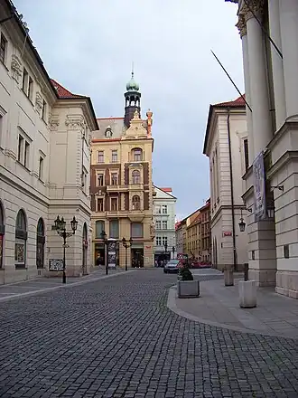 Pohled z Rytířské ulice