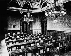 Žižkovská radnice, zasedací síň (foto 1891)