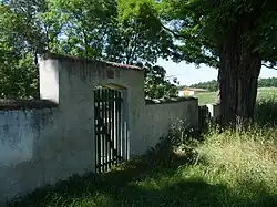 Židovský hřbitov Vlašim - vstup.jpg