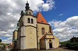 Západní průčelí