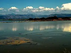 solné pláně na jihu Korfu