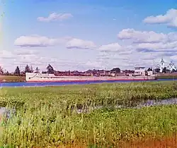 Nákladní loď Jevgenija v ústí řeky Vytěgra