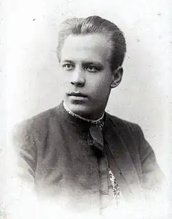 Fotografie 25letého Voroného, která vznikla poté, co se stal ředitelem Ruské Besidy v Ternopilu