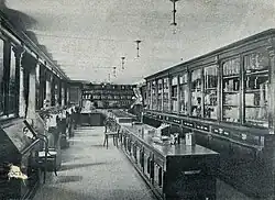 Interiér Metenkovova obchodu v Jekatěrinburgu