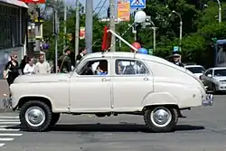 GAZ-M72 – zboku