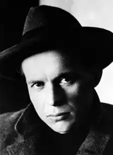 Olexandr Petrovič Dovženko, foto 1923