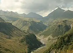 Údolí Bílé Aragvi na jižní hranici Chevi