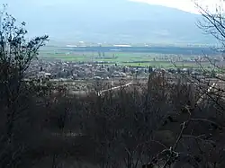 Rovina na úpatí kopce Gradište