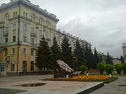 Socialisticko-realistické domy na Vítězném náměstí