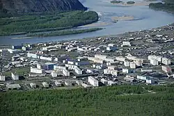 Řeka ve městě Usť-Něra