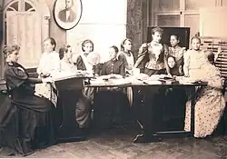 Třída nedělní školy K. Alčevské, Charkov, 1900