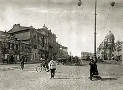 Nikolajevské náměstí a katedrála, levá strana náměstí, 1896