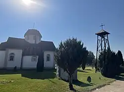 Nový kostel a zvonice