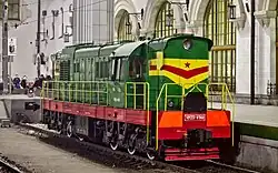 Lokomotiva řady ČME3 v typickém barevném schématu