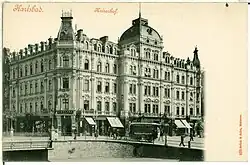Karlovy Vary - omnibus před Císařským dvorem (Kaiserhof), r. 1898