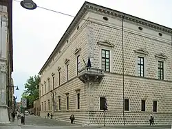 Palazzo dei Diamanti