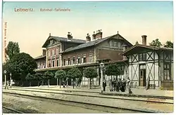 Staniční budova s nástupišti (1908)