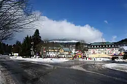 bývalý mlýn uprostřed