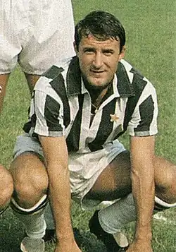 V dresu Juventusu.