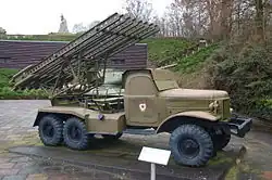Raketomet Kaťuša na podvozku ZIL-157