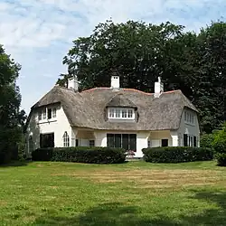 Villa Brinkkamp (1920), Glimmen