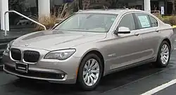 2010 BMW 750i (US)
