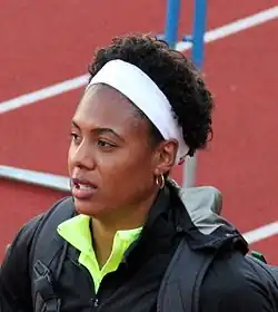 Debbie Dunnová (7. června 2012)